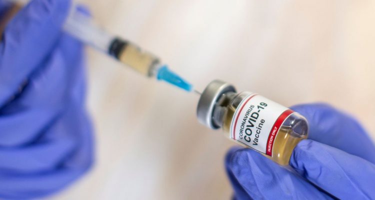 Covid-19: novo procedimento da Anvisa deve acelerar registro de vacina
